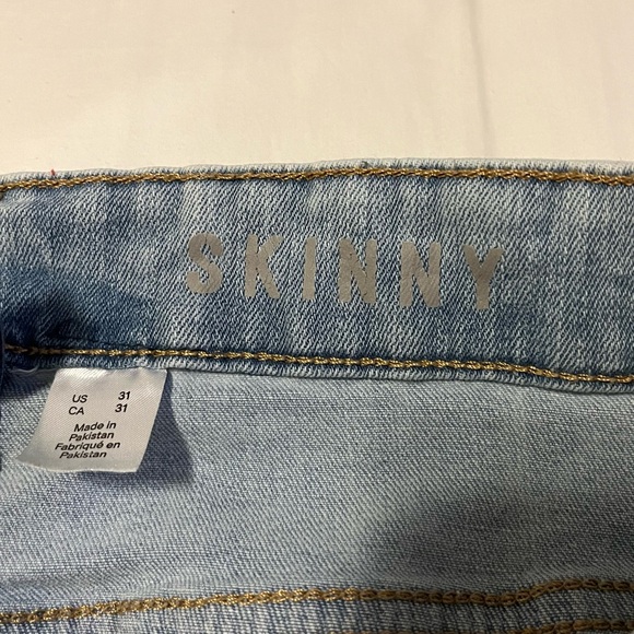 Men’s Denim Biker Jeans - Picture 9 of 10